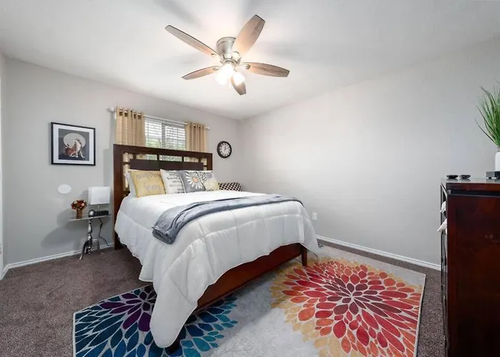 Mid-term Furnished Housing Near Cavazos - Ideal For Military Tdy, Travel Nurse, Contractors & Extended Apartment Killeen