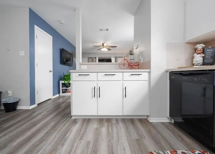 Mid-term Furnished Housing Near Cavazos - Ideal For Military Tdy, Travel Nurse, Contractors & Extended Killeen